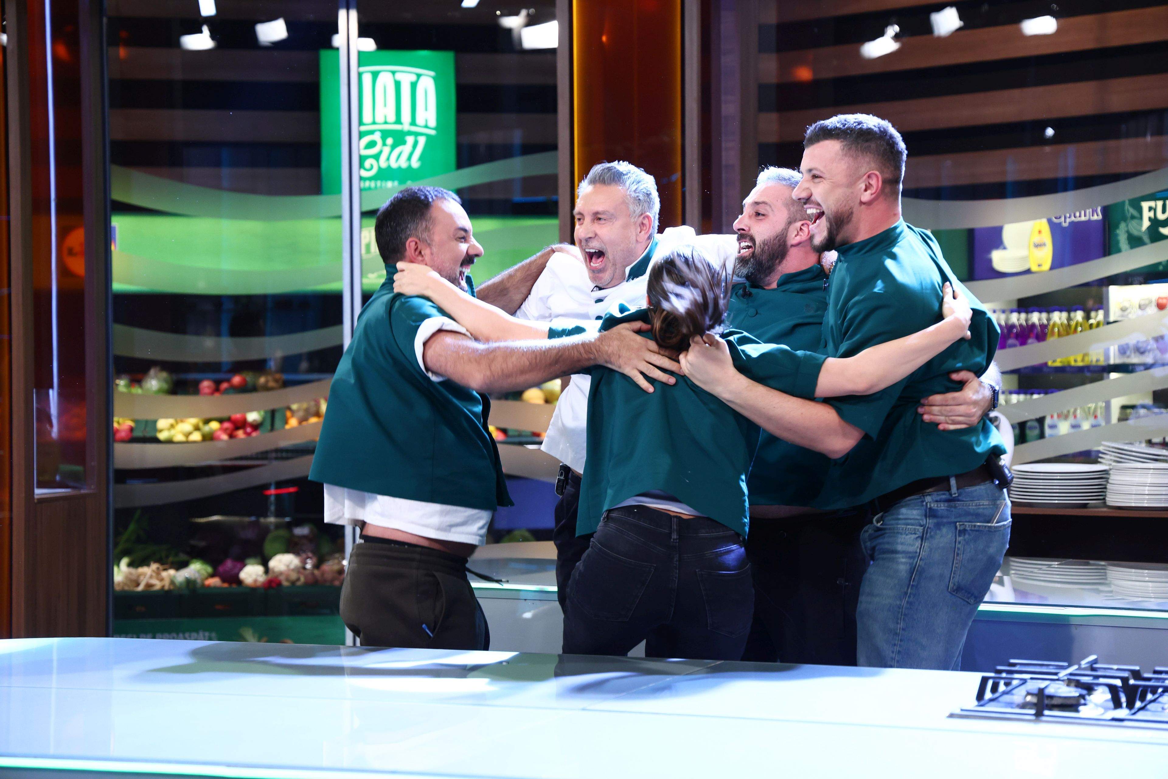 Chefi la cuțite, lider de audiență. Echipa verde, condusă de Chef Sautner, a câștigat bătălia culinară de ieri. Christian Ursu și Elena Barbu au fost eliminați din concurs