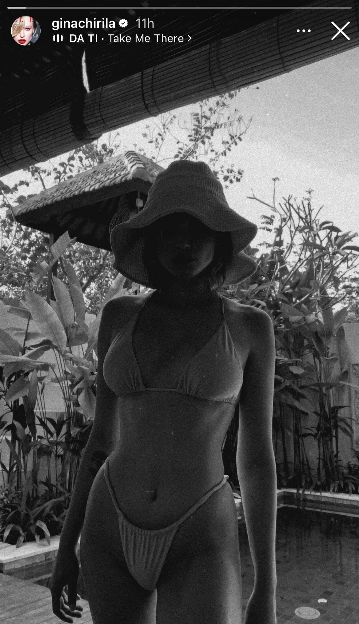 Gina Chirilă, costum de baie