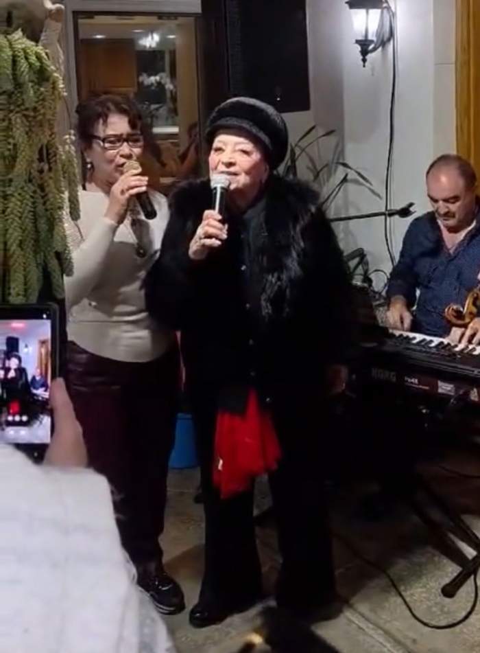 Maria Ciobanu cântă alături de fiica ei