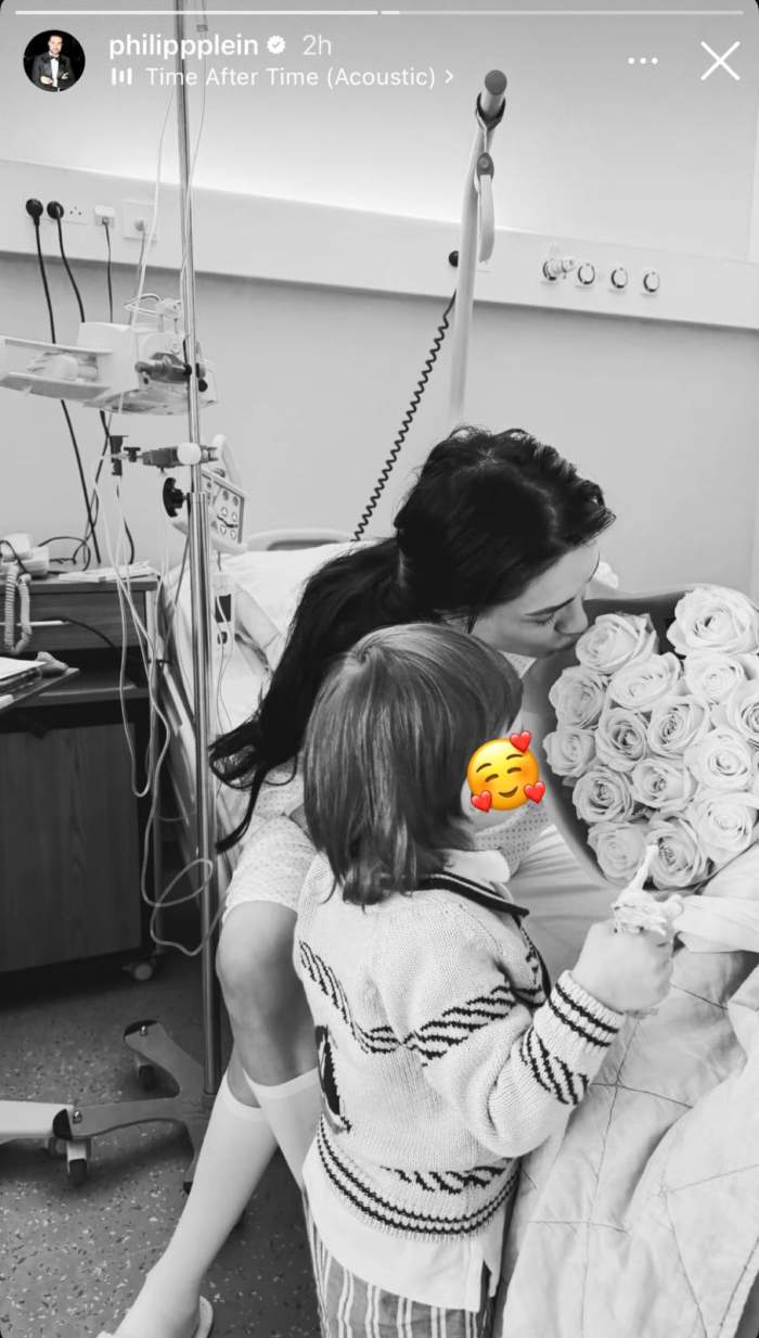 Andreea Sasu a primit flori