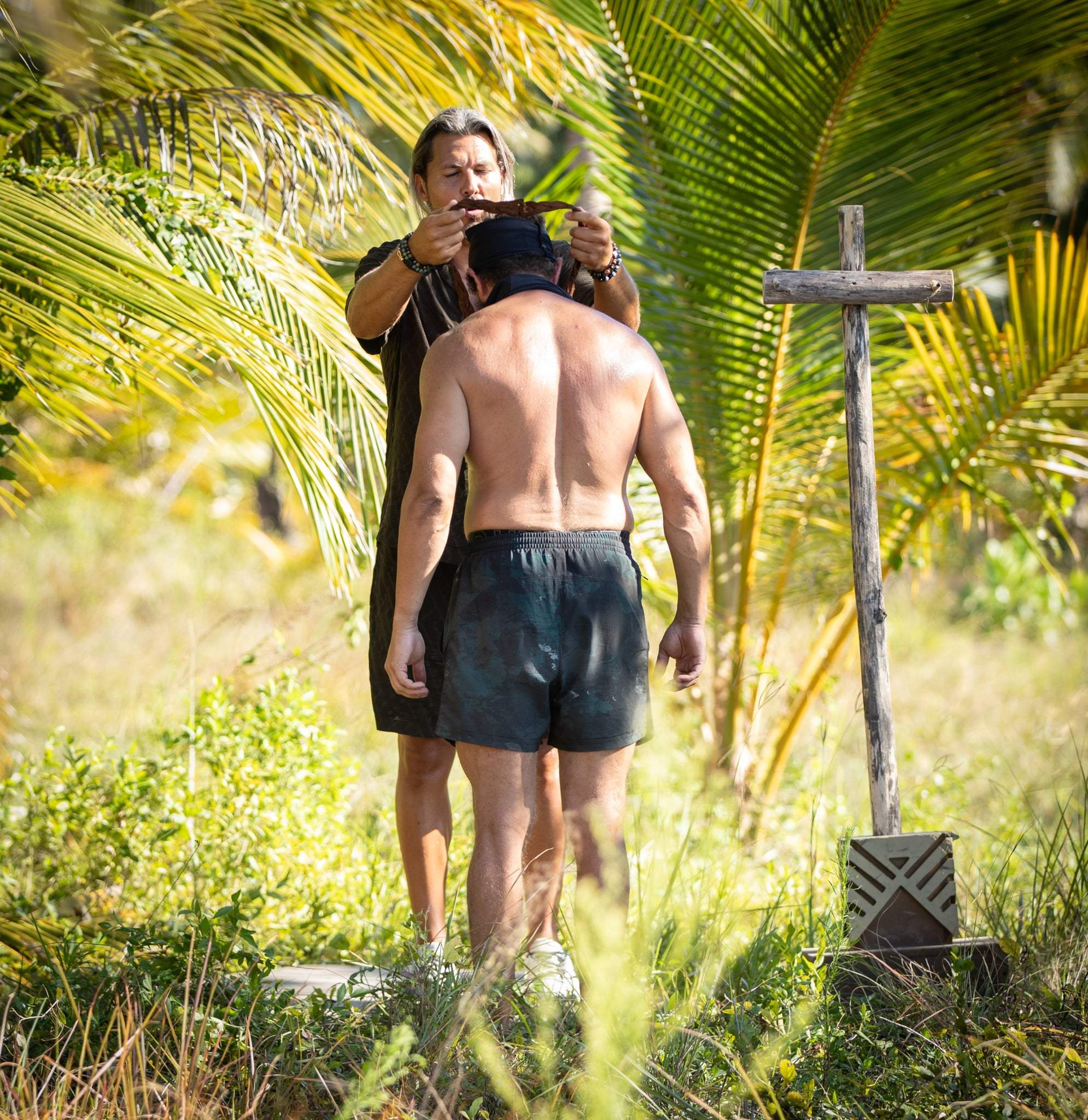 Marian Godină a câștigat colanul de Imunitate, într-o ediție Survivor, lider de audiență! Diseară, flacăra se va stinge pentru un concurent din tribul Los Niños