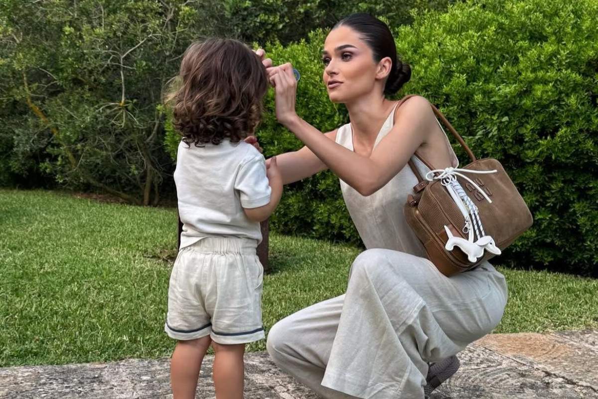 Theo Rose a spus cu cine seamănă fiul ei și al lui Anghel Damian. Ce trăsături a moștenit Sasha de la părinți