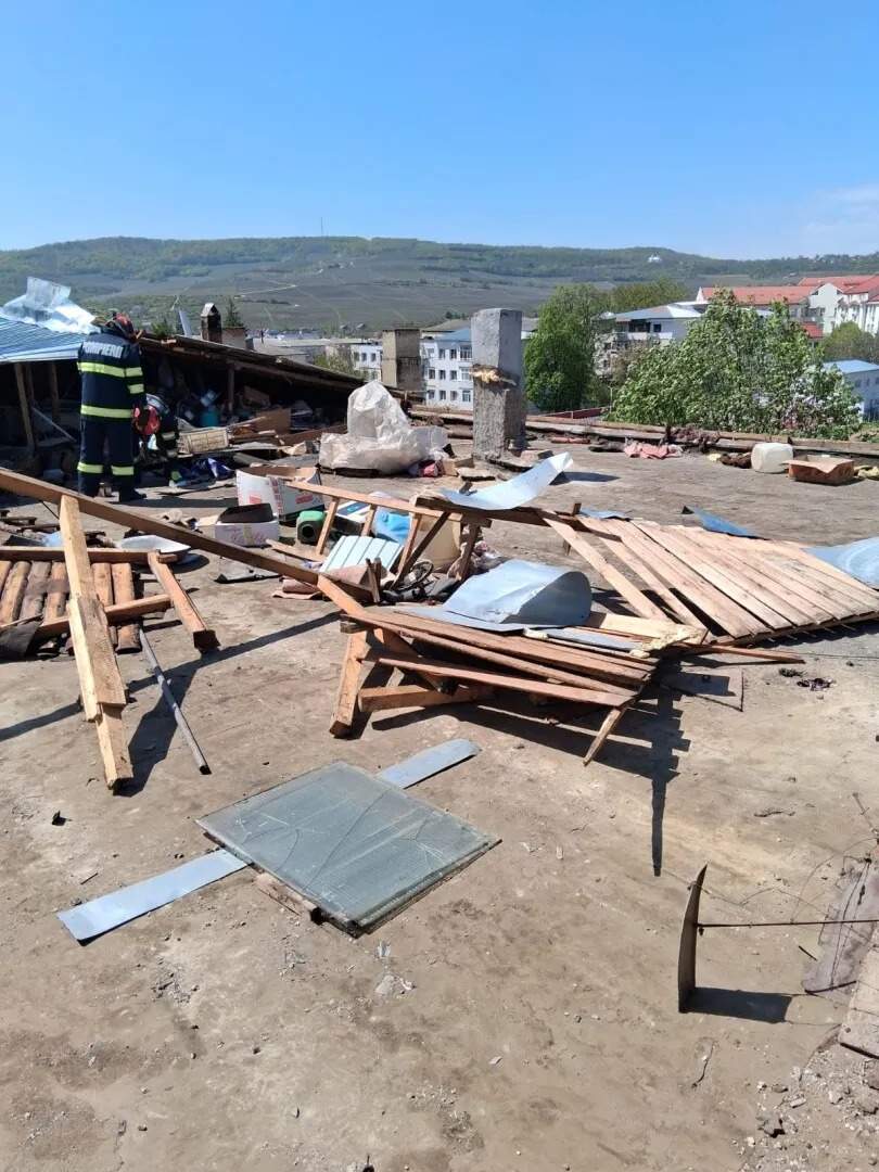 Imagini de la fața locului