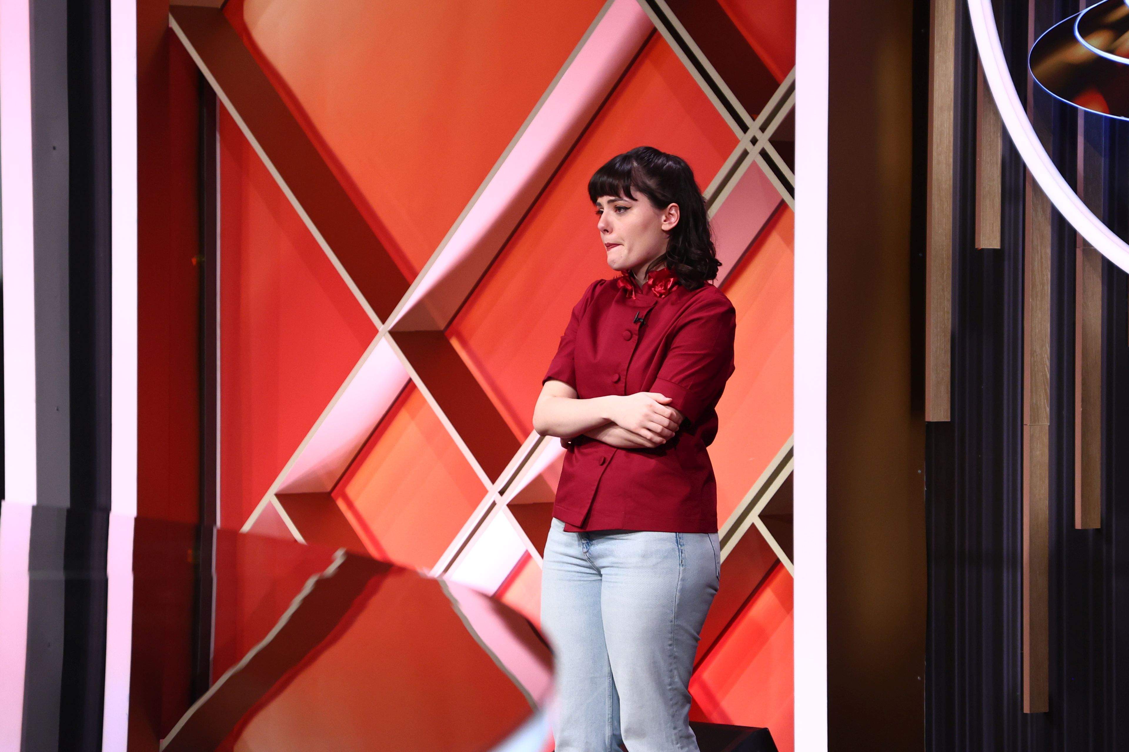 Chefi la cuțite, lider de audiență. Echipele gri și bordo, la egalitate ieri seară.  Conflict puternic al juraților, diseară. Chef Sautner: ”Nu permit nimănui să vorbească așa!”