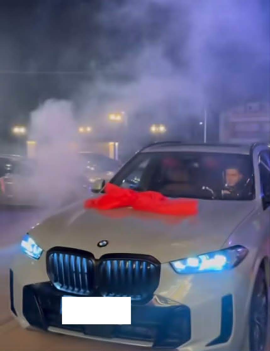 mașina Andrei Volos