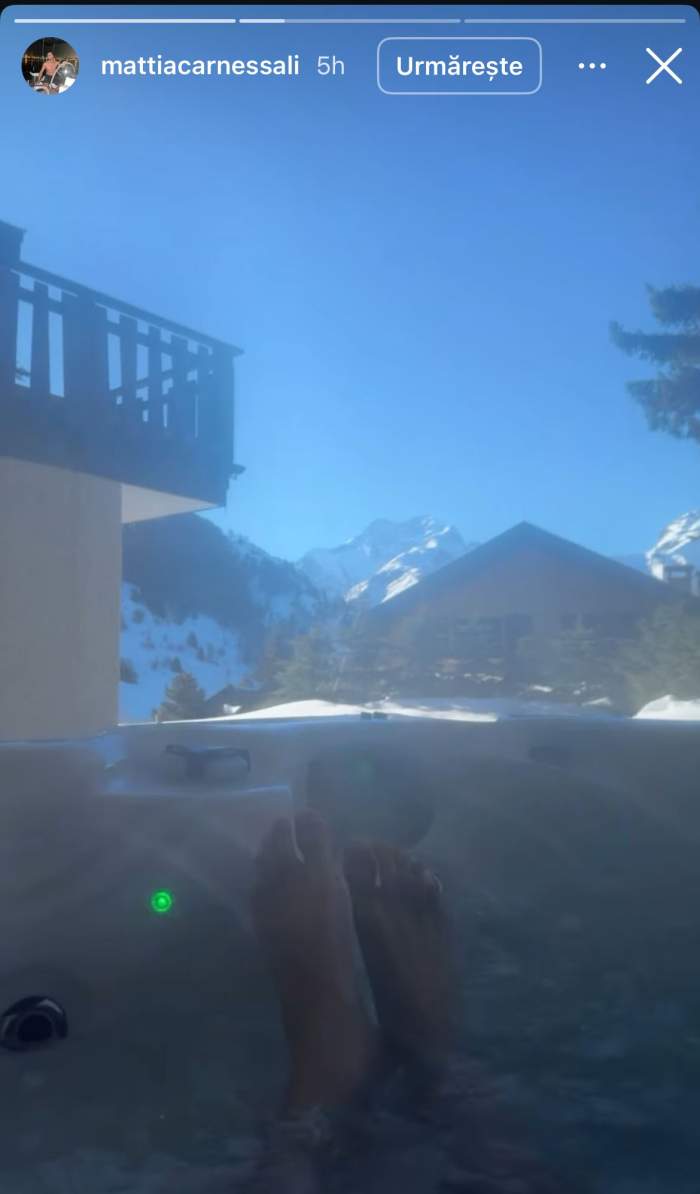 Mattia Carnessali, în jacuzzi