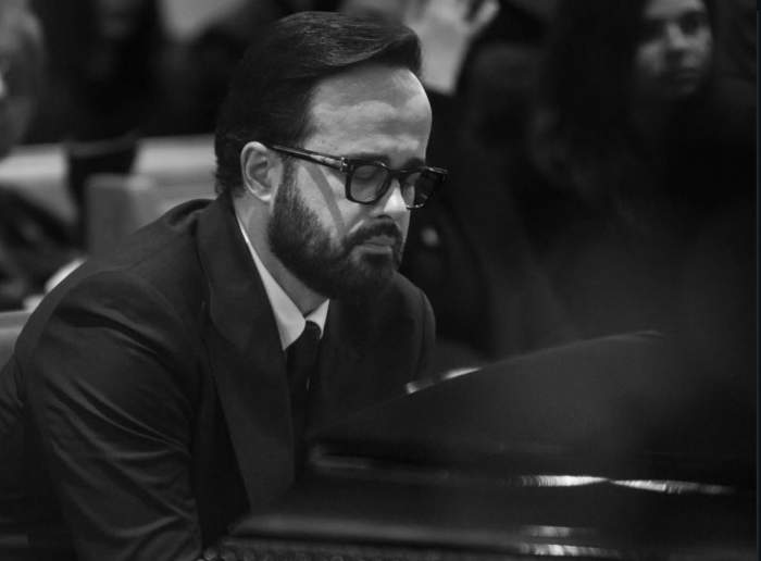 Mihai Gâdea, la înmormântarea mamei