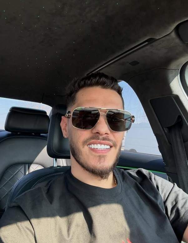 andrei lemnaru insula iubirii