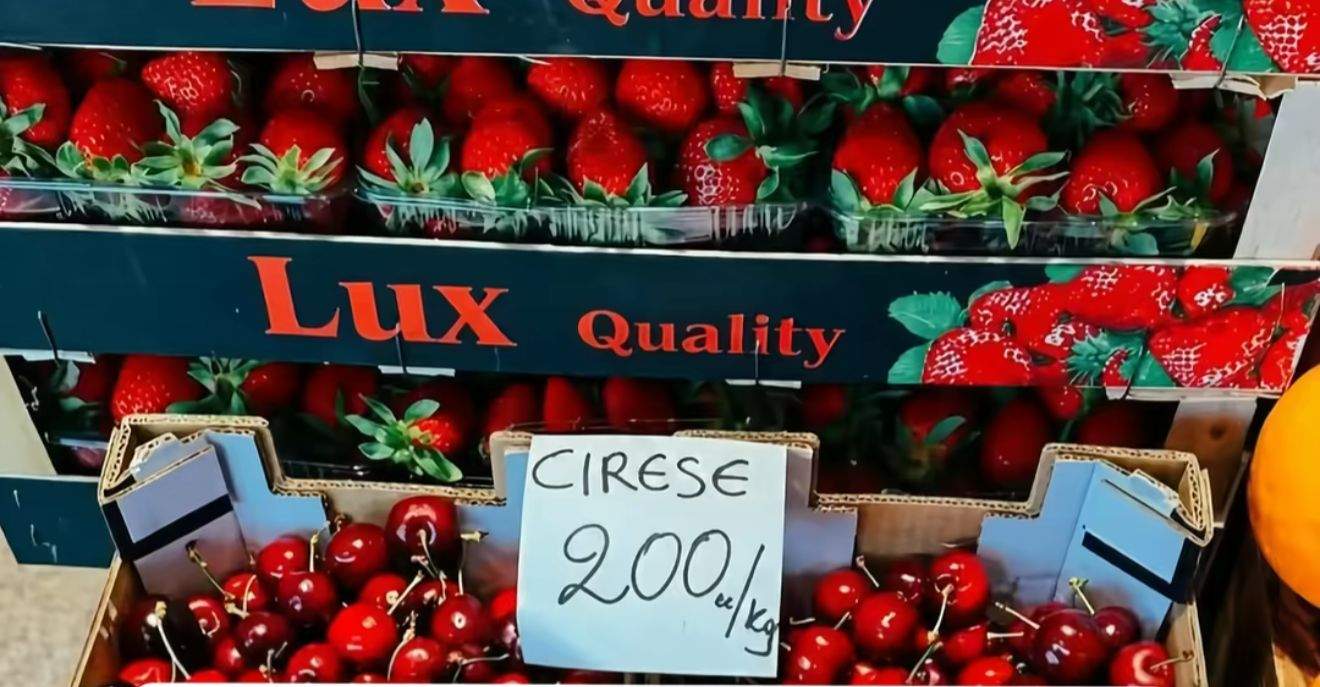 Prețul unui kilogram de cireșe