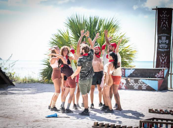 Câștigarea recompensei îi face pe Faimoși extrem de motivați în lupta pentru Imunitate, din această seară, de la Survivor: ”la jocul următor o să ne descurcăm”