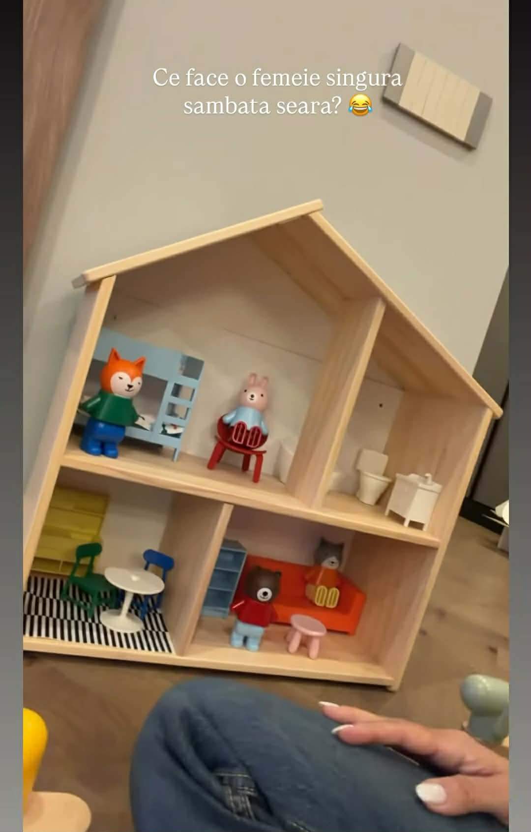 căsuță de păpuși