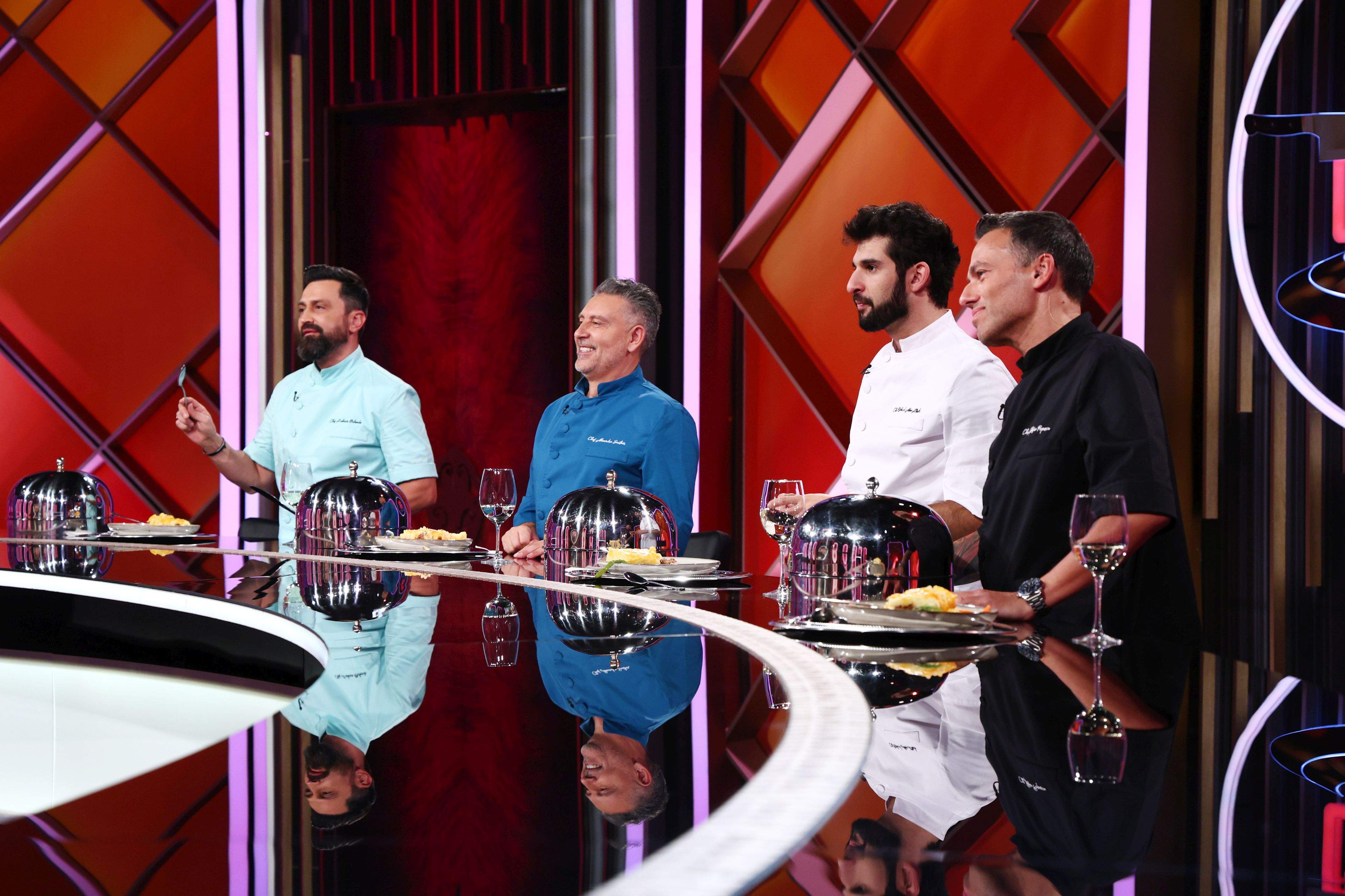 Emoții mari și surprize la jurizările de diseară: audițiile sezonului 17 Chefi la cuțite se apropie de final. Florin Stamin vine să gătească alături de Raluca Bădulescu