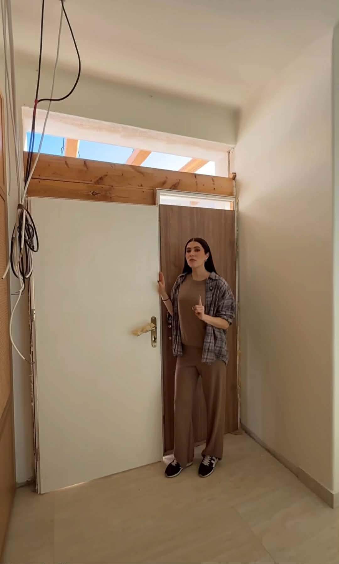 O influenceriță din România se mută în Creta! Cum arată casa superbă pe care a renovat-o