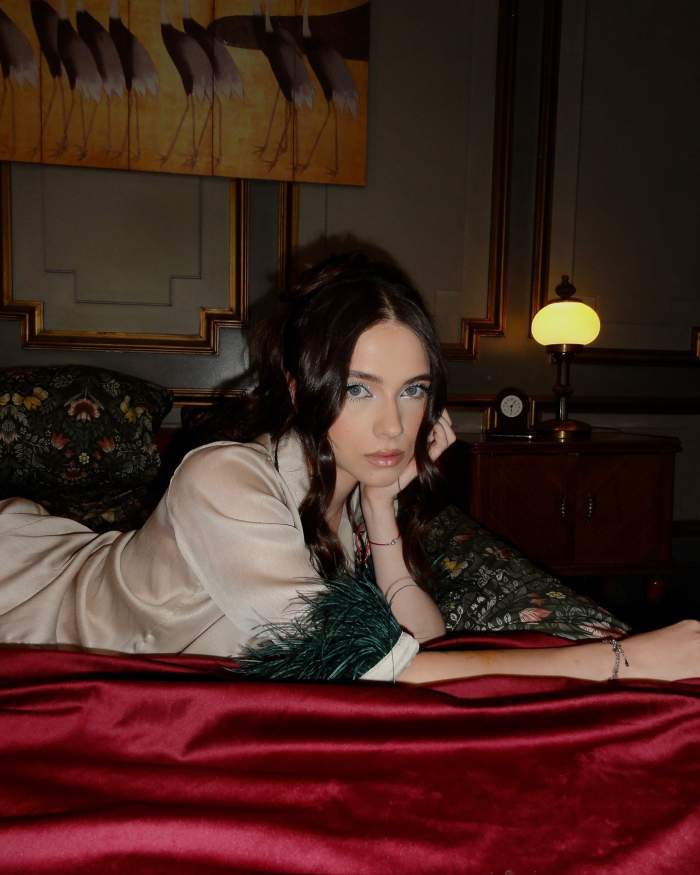 Artistă din România, blocată pe TikTok până în 2031! De ce nu are voie să mai facă live-uri