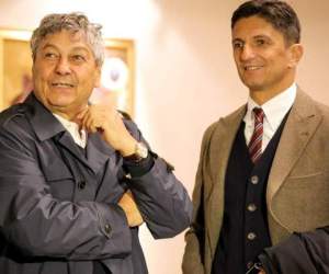 Gestul emoționant făcut de Răzvan Lucescu la funeraliile tatălui său. Mircea Lucescu, omagiat pe Arena Națională