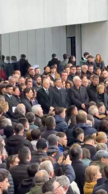 România își ia rămas bun de la Mircea Lucescu. Informații și imagini în timp real de la Arena Națională