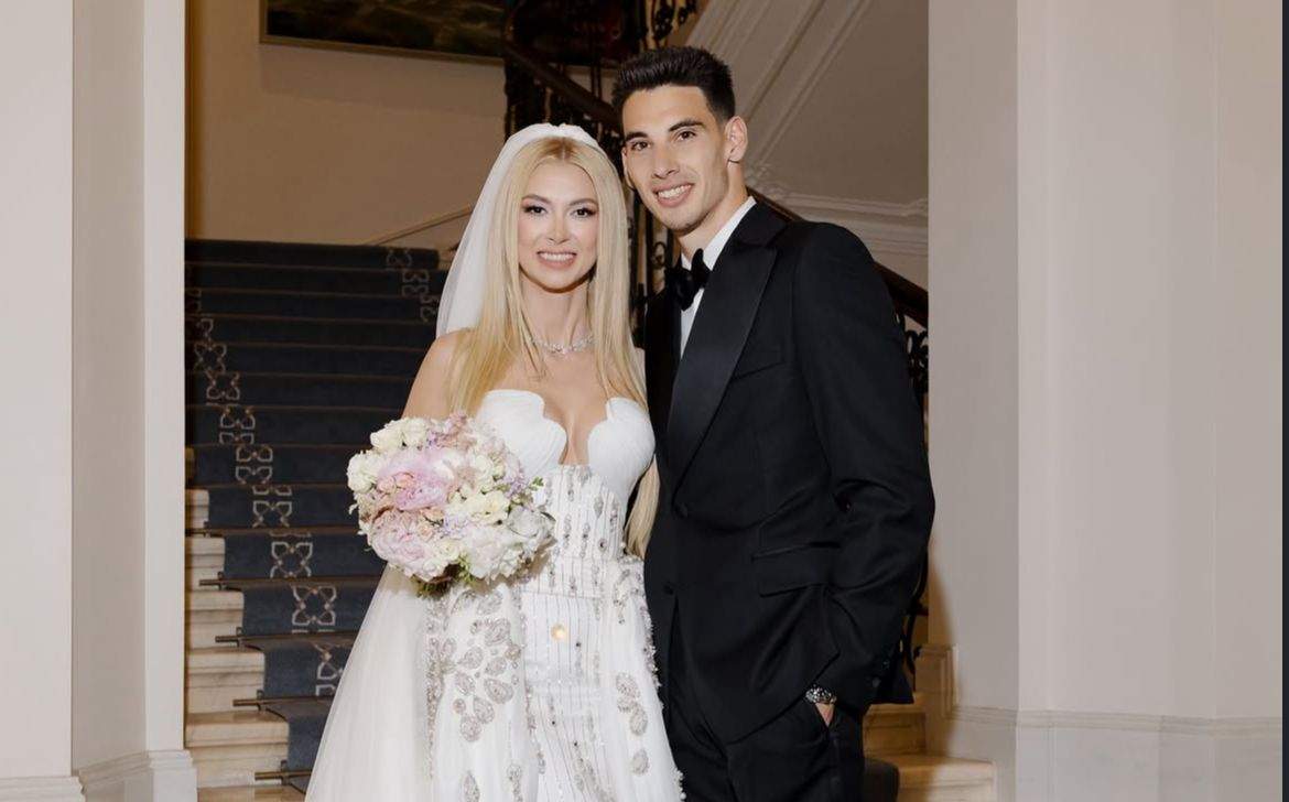 Andreea Bălan se căsătorește azi cu Victor Cornea! Imagini în timp real! Live Update