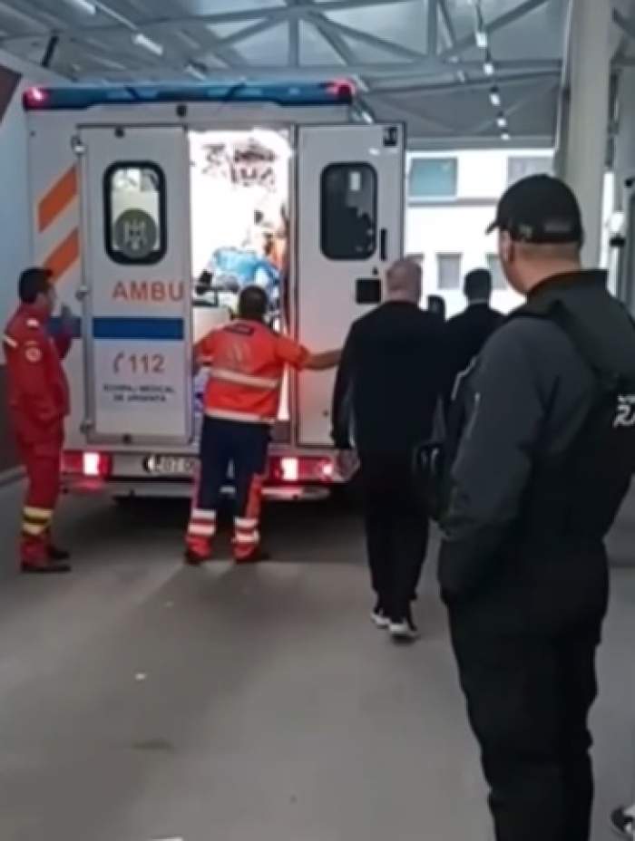Fotbalist, dus la spital de urgență, după duelul din Superliga! Care e starea lui acum