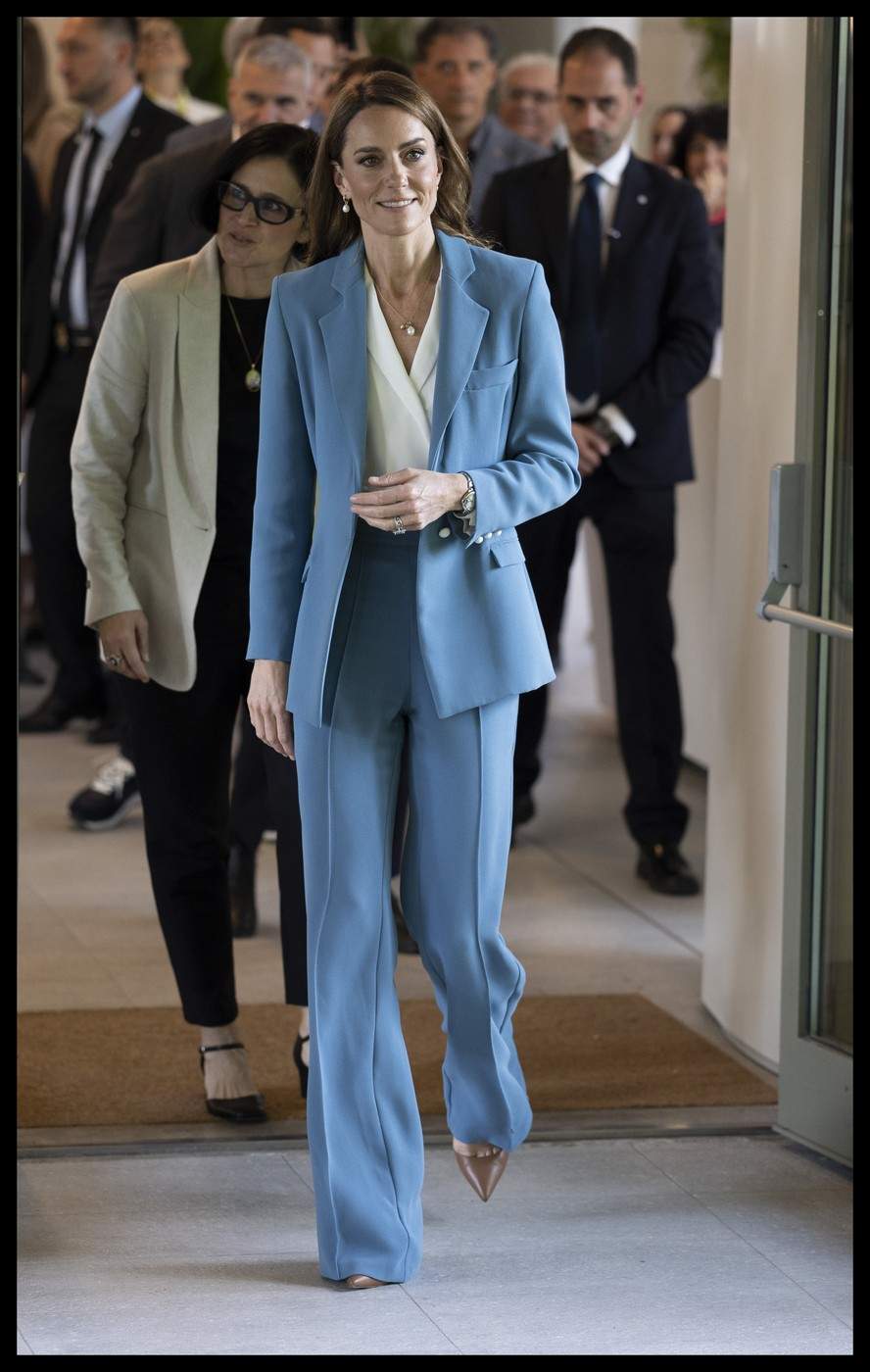 Cât costă ținuta pe care a purtat-o Kate Middleton la vizita din nordul Italiei. Prințesa de Walles a bifat o nouă apariție amețitoare