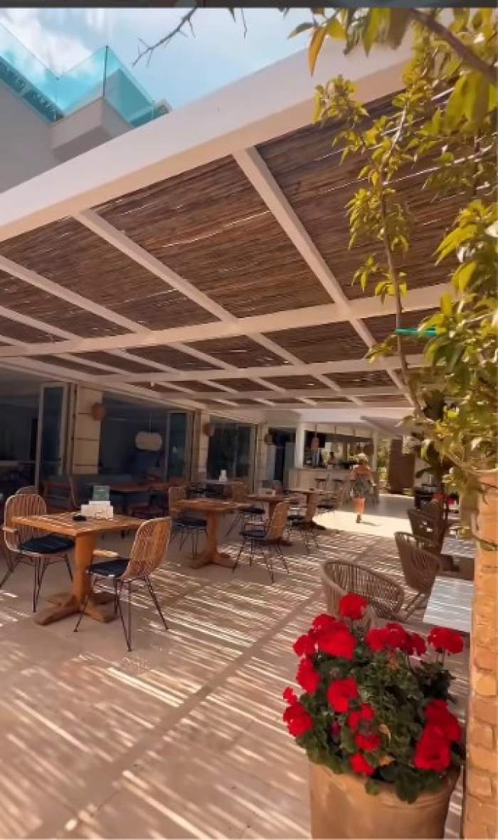 Cum arată locul unde s-au cazat Deea Maxer și soțul ei în Grecia. Au plecat în vacanță imediat după ce s-au căsătorit civil