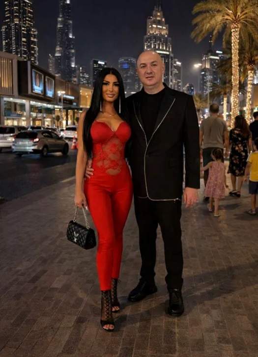 leo de la strehaia si nicolle