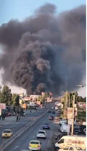 LIVE UPDATE. Incendiu puternic în București! S-a emis Ro Alert