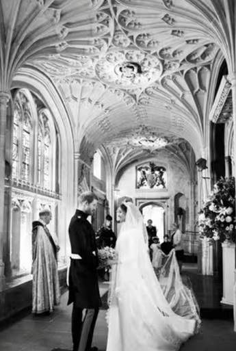 Imagini nemaivăzute de la nunta prințului Harry cu Meghan Markle. Ducii de Sussex sărbătoresc 8 ani de căsnicie