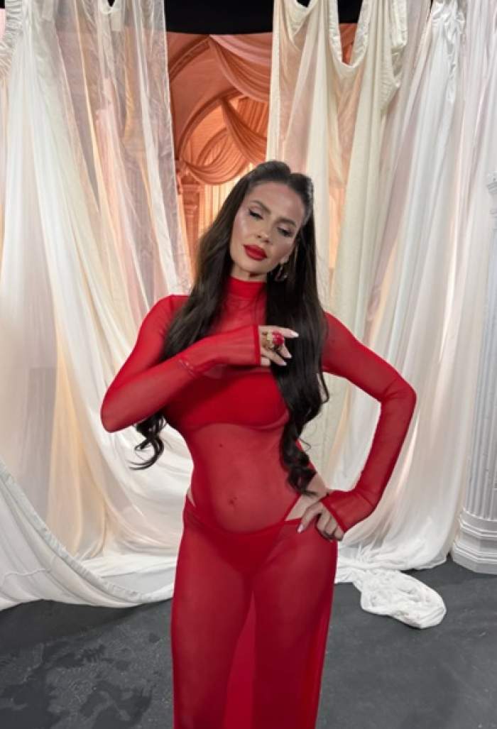 Andreea Banică s-a facut brunetă! Cum arată vedeta