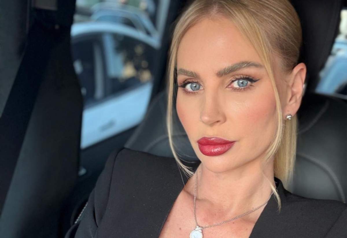 Andreea Banică s-a facut brunetă! Cum arată vedeta
