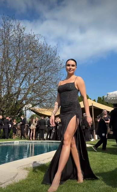 Francesca Sarao și Cristi Pungă de la Insula iubirii s-au căsătorit religios! Primele imagini de la petrecere