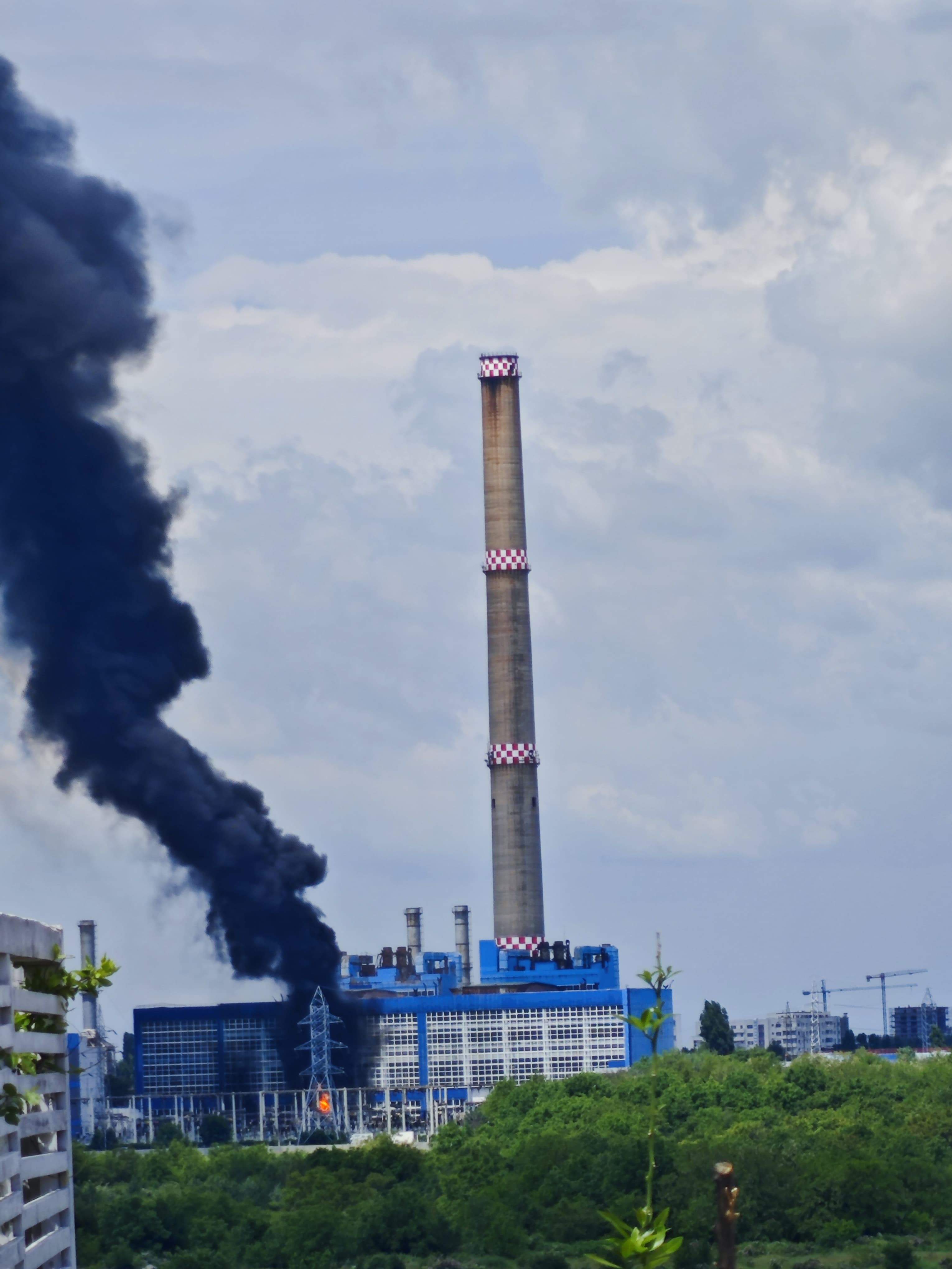 Un nou incendiu la CET Vest! Două transformatoare au luat foc! A fost emis RO-Alert