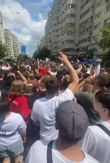 Bucureștiul, blocat! Imagini incredibile înainte de concertul lui Max Korzh