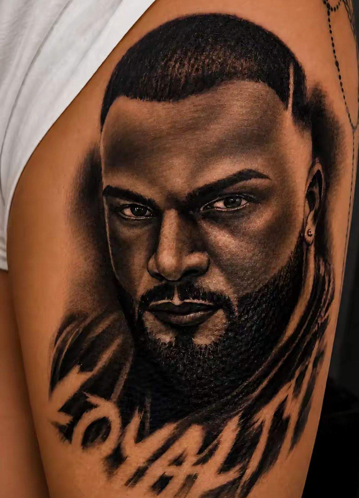 Soția lui Bebino și-a făcut tatuaj