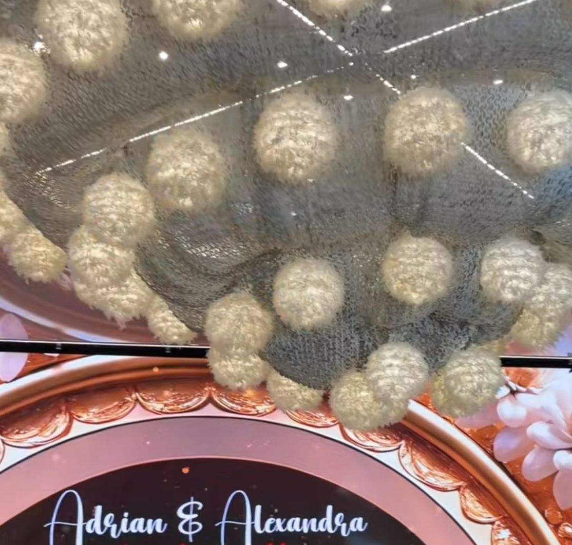 Cum arată locația în care are loc nunta Alexandrei Cotruș. Decorul a fost gândit până la cel mai mic detaliu