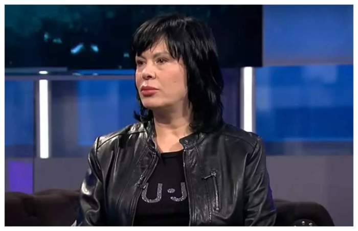 mariana moculescu pe canapea