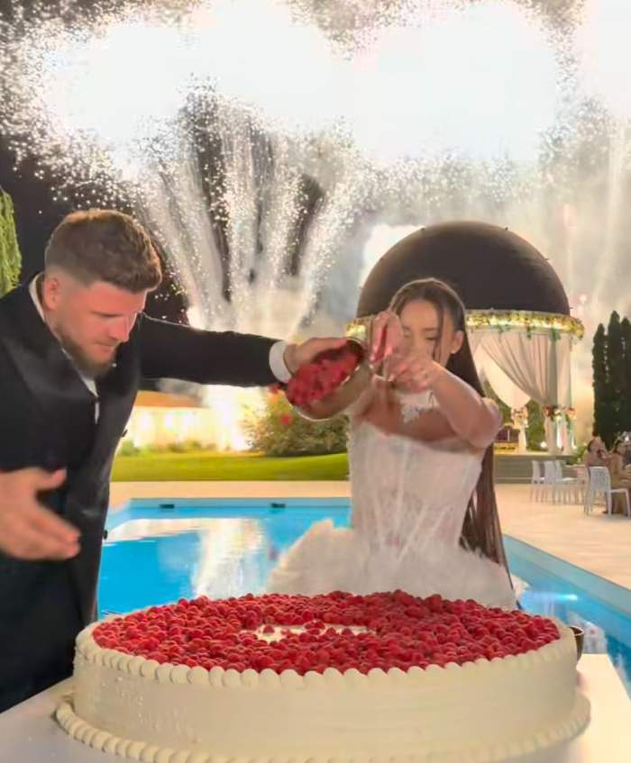 Alexandra Cotruș a avut o nuntă de poveste! Tortul mirilor a atras toate privirile