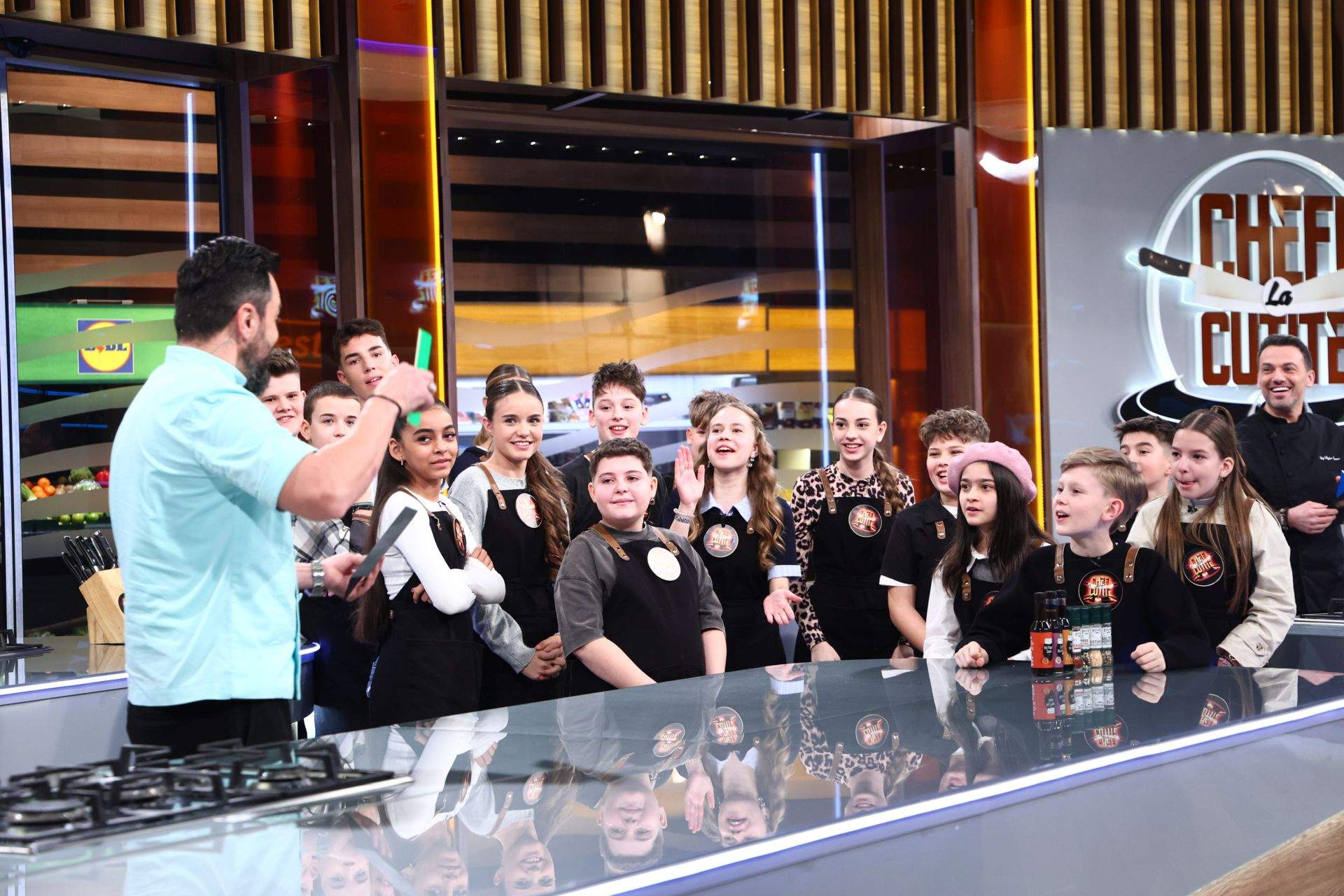Chefi la cuțite – Viitorul are gust, lider de audiență. Jurații și-au alcătuit echipele de copii cu care vor lupta în prima întrecere culinară pe 1 Iunie