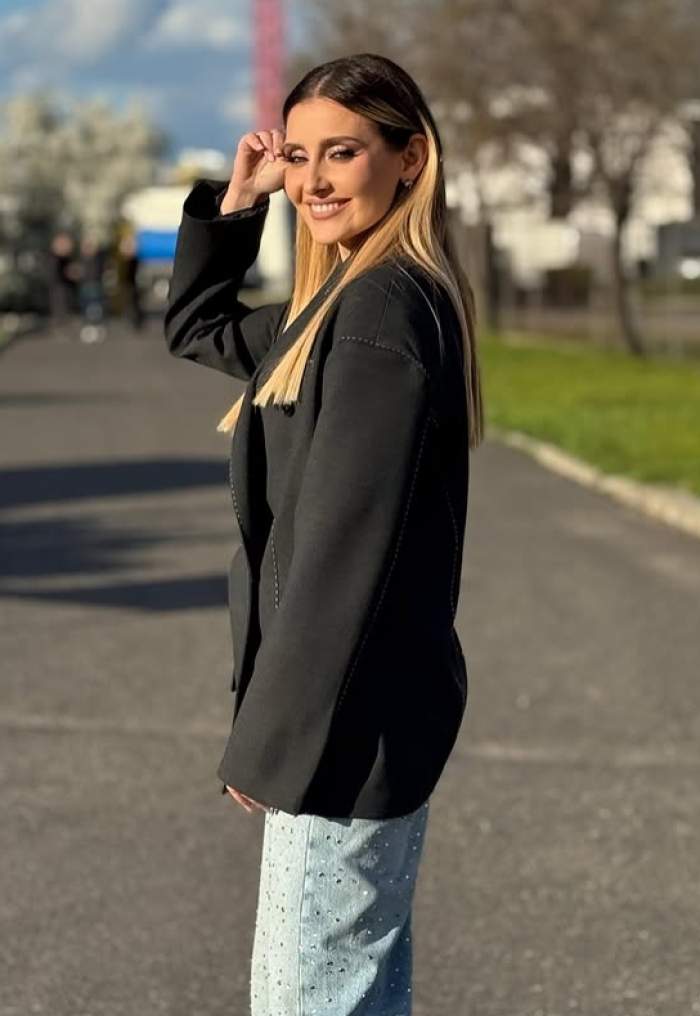 alina sorescu pe o strada