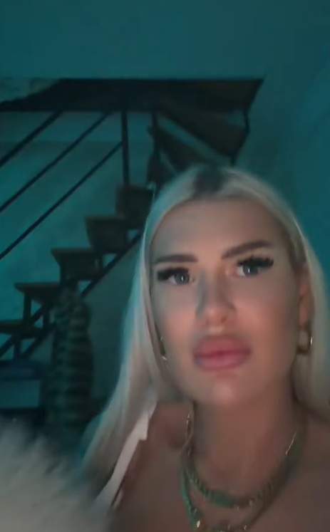 Momente de panică pentru o influenceriță din România. A încremenit când a intrat în casă. Ce a găsit
