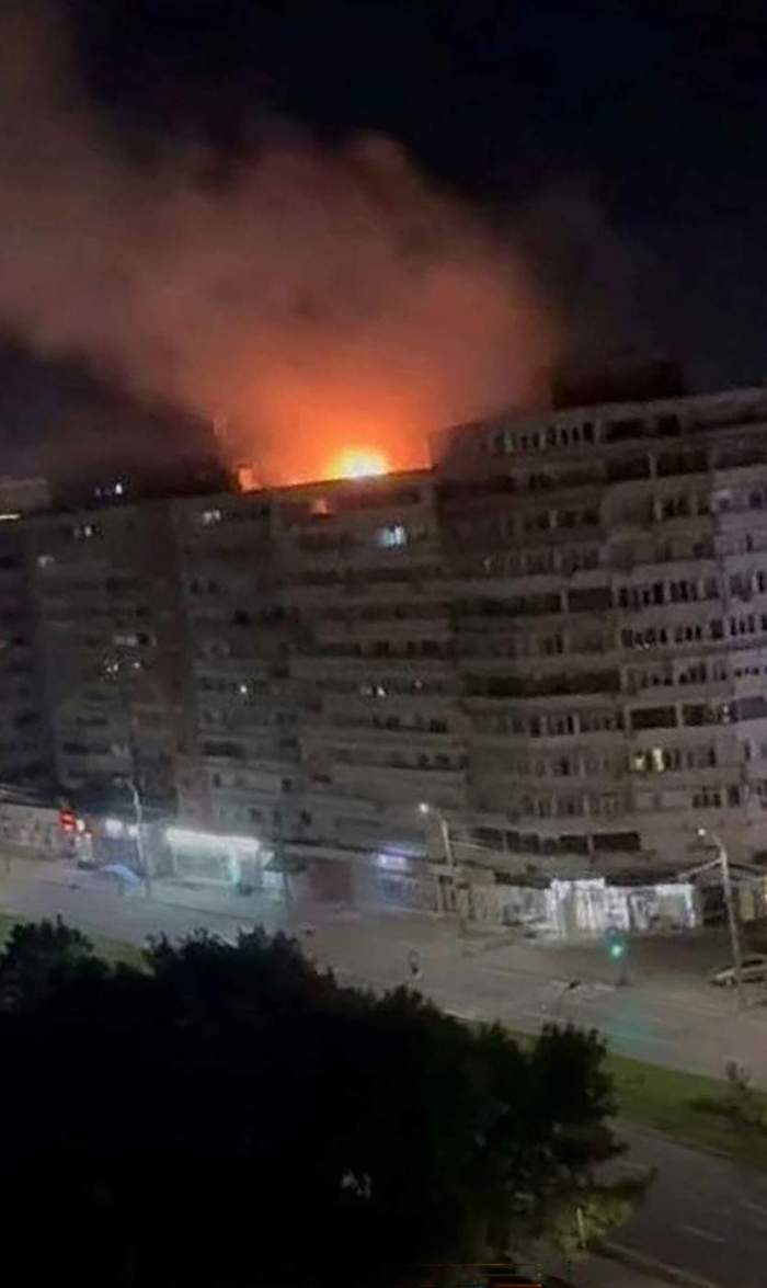 Blocul pe care a căzut o dronă