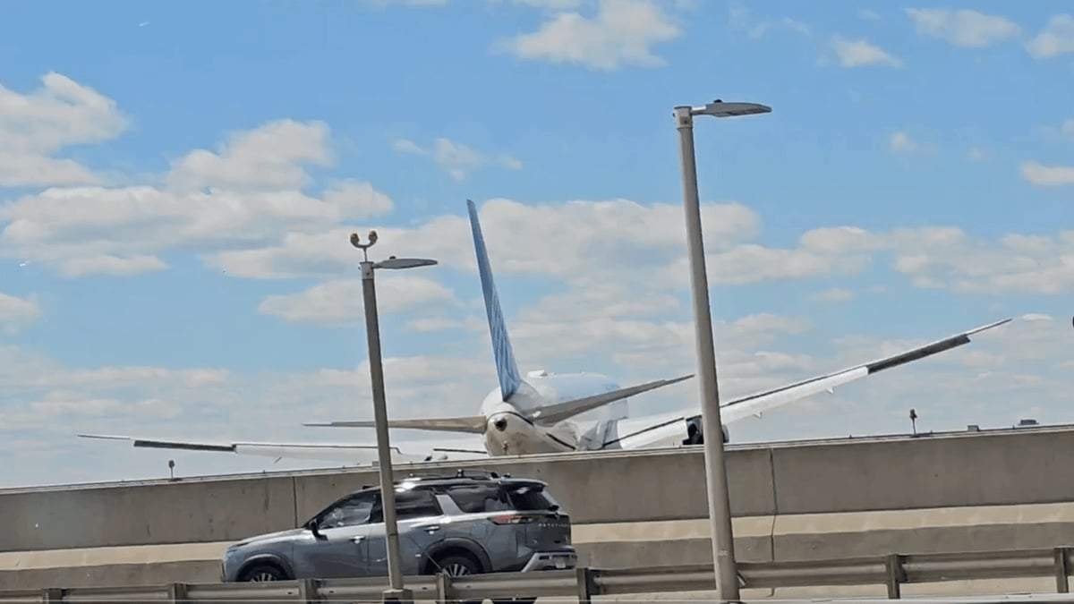 accident aviatic