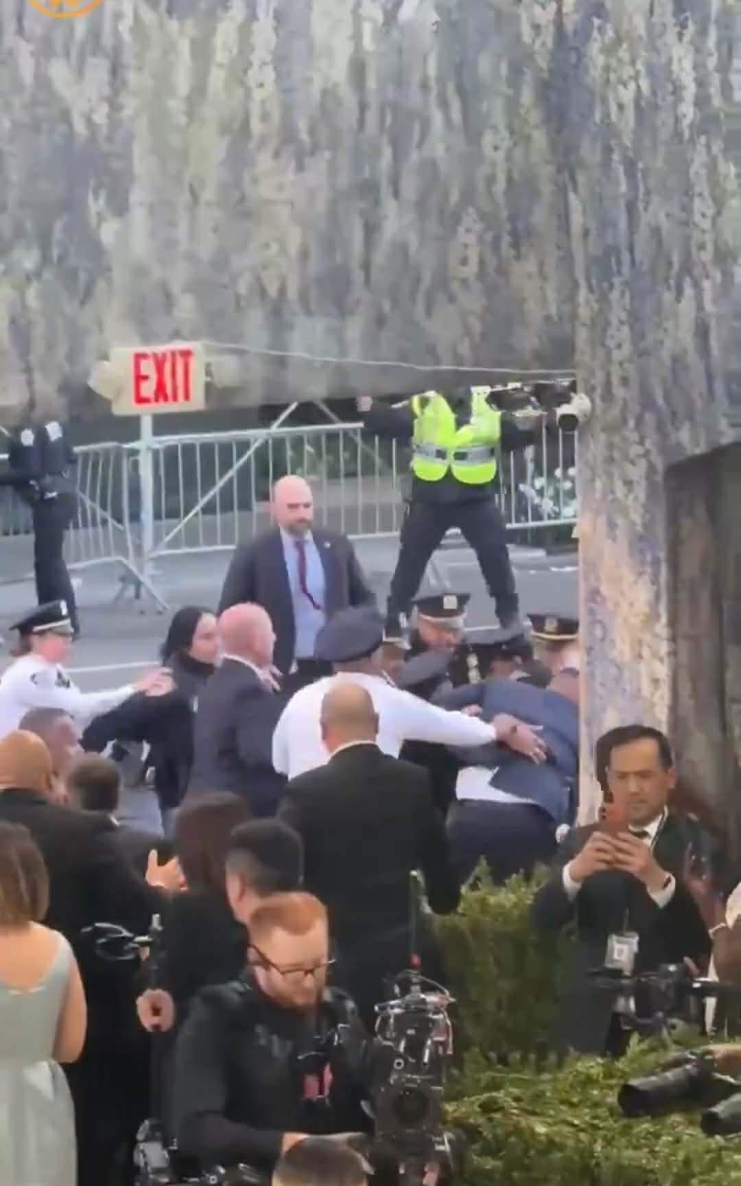incident la Met Gala 2026