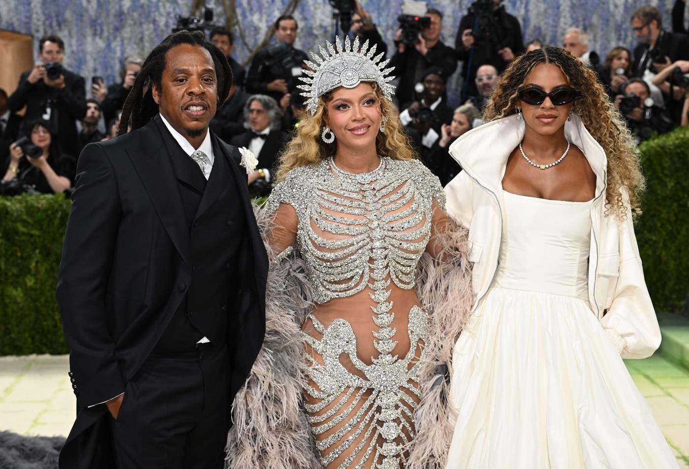 Cele mai spectaculoase ținute de la Met Gala 2026. Cum au apărut vedetele pe covorul roșu