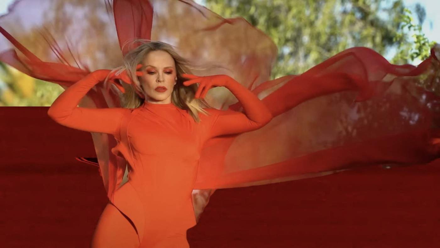 Kylie Minogue, diagnosticată cu cancer. Artista a făcut mărturisiri în lacrimi