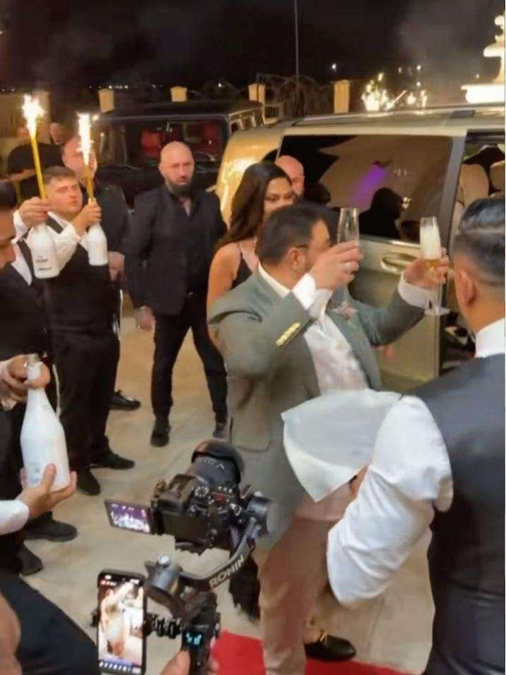 Florin Salam și Roxana Dobre au ajuns la restaurant