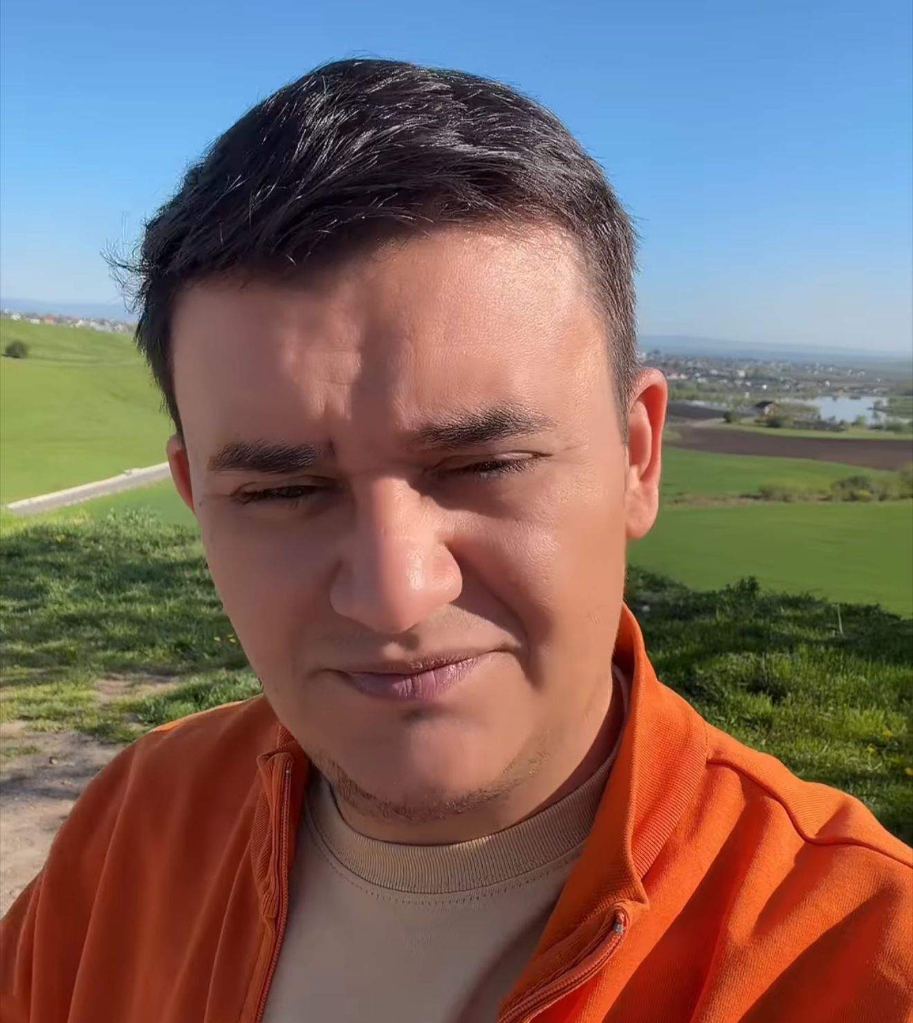 Florinel filmează un videoclip