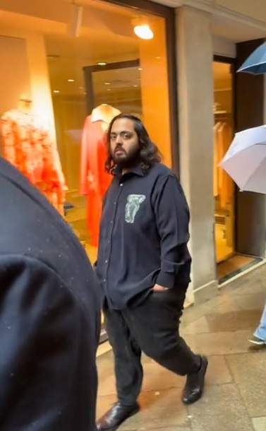 Un bărbat din Ilfov l-a întâlnit pe Ambani, milionarul la nunta căruia a cântat Rihanna, și l-a filmat. Reacția magnatului