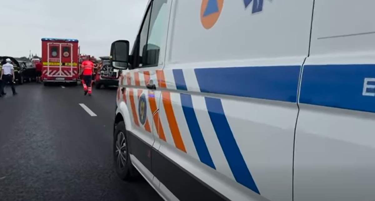 A fost activat planul roșu de intervenție, după un accident rutier cumplit pe DN1. 13 oameni sunt răniți