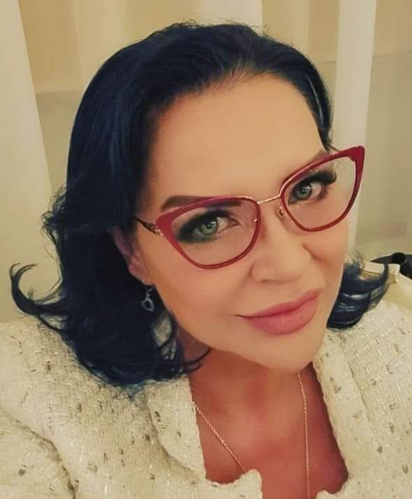 Eugenia Serban, selfie