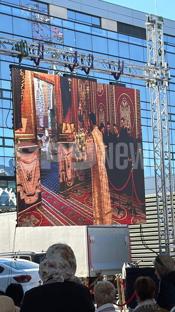 Gigi Becali își sfințește biserica din Pipera azi. Imagini exclusive | FOTO